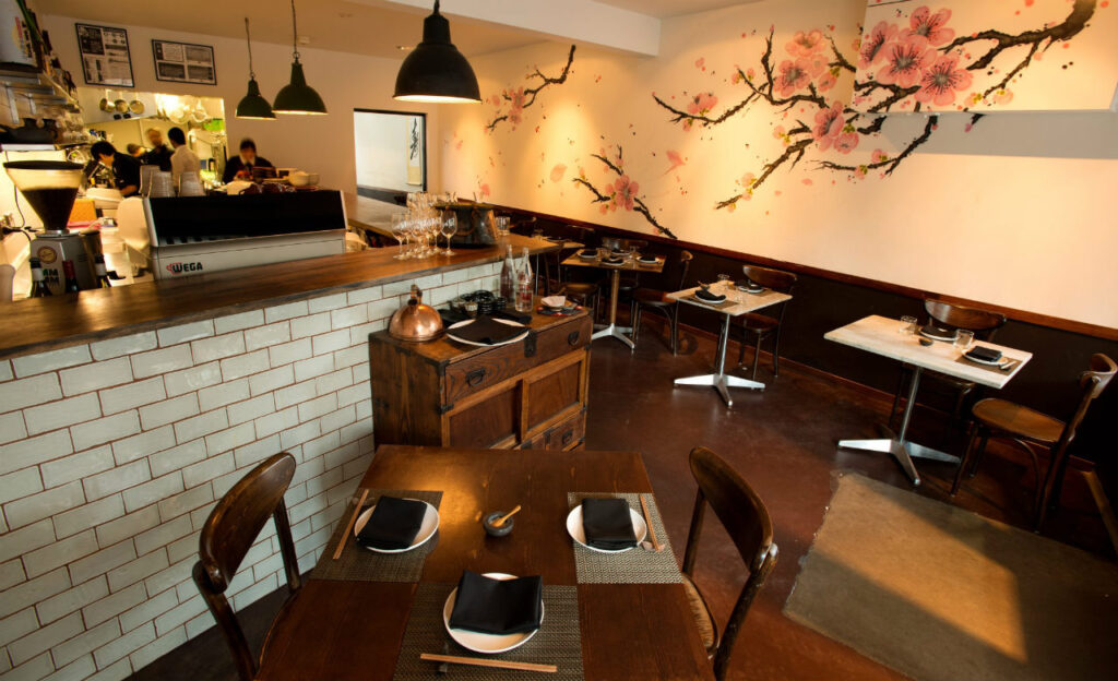 Japanese restaurant Sydney Kuro Bar and Dining