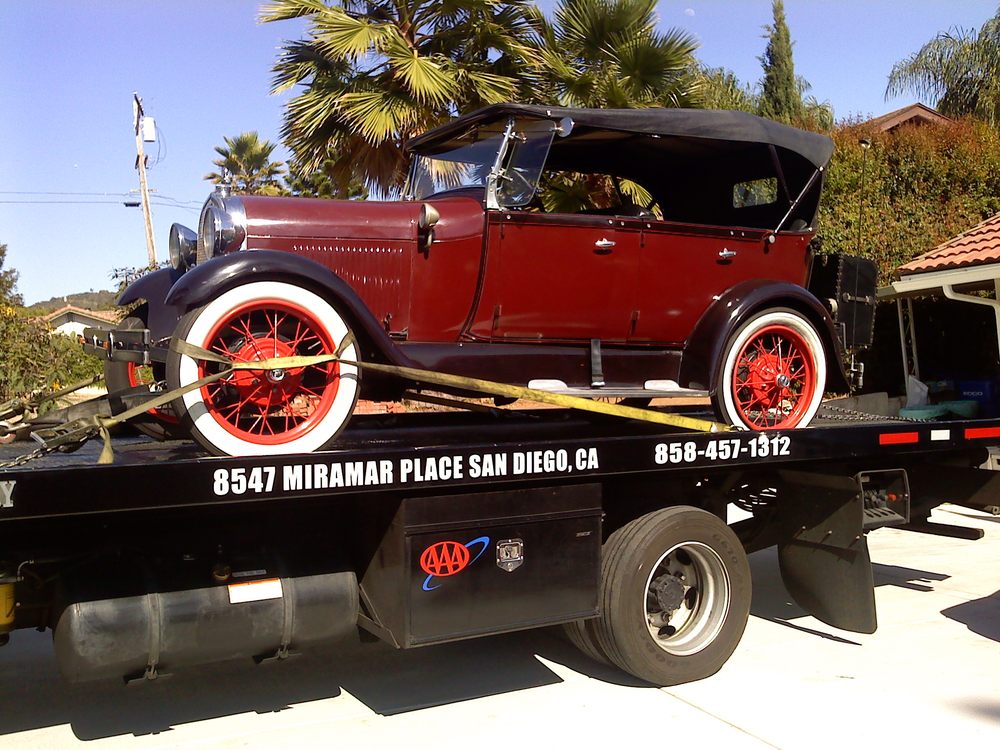 vintage car towing in Poway